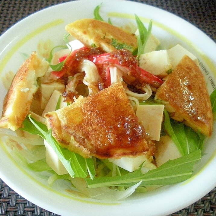 豆腐と水菜とカニカマ＆大豆粉パンケーキサラダ♪